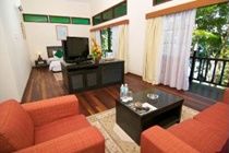 كُوالا تيرينغانو Lake Kenyir Resort المظهر الخارجي الصورة